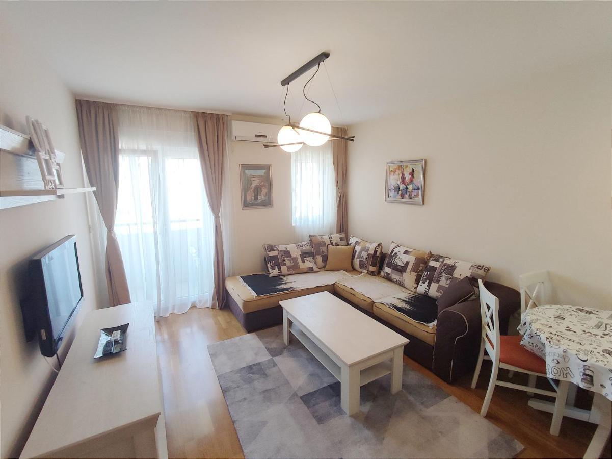 City Point Apartment Podgorica Exteriör bild