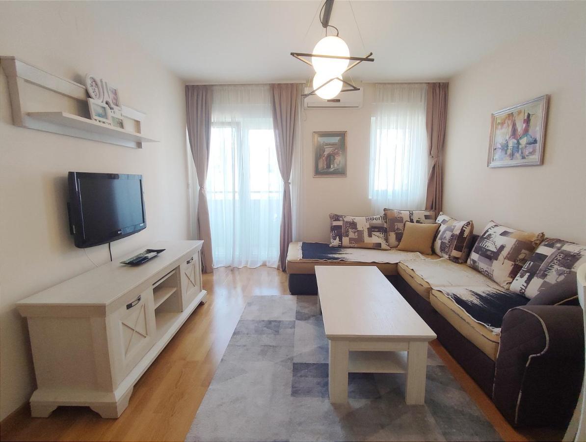 City Point Apartment Podgorica Exteriör bild